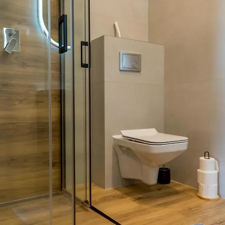 شقة Blisko Natury Jacuzzi & Sauna بيش